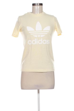 Damski T-shirt Adidas, Rozmiar S, Kolor Żółty, Cena 59,27 zł, #137830509