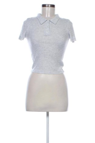 Tricou de femei Chicoree, Mărime XS, Culoare Gri, Preț 83,00 Lei, #137862770