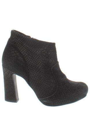 Női bokacsizma Supertrash, Méret 37, Szín Fekete, Ár 32 089 Ft, #137790182