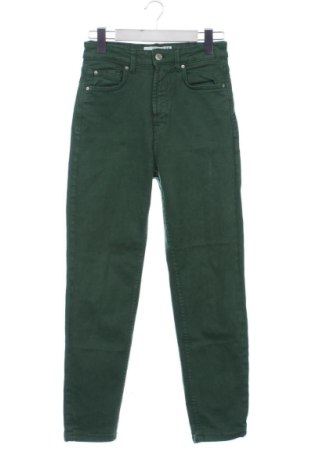 Дамски дънки Stradivarius, Размер S, Цвят Зелен, Цена 14,86 €, #137799296