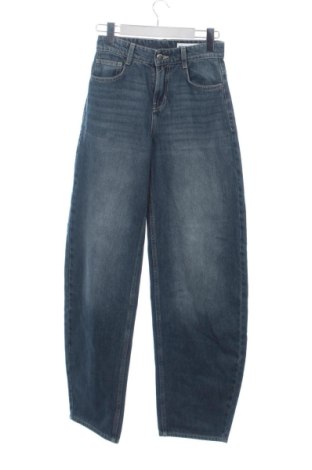 Dámske džínsy  Bershka, Veľkosť XS, Farba Modrá, Cena  14,76 €, #137810365