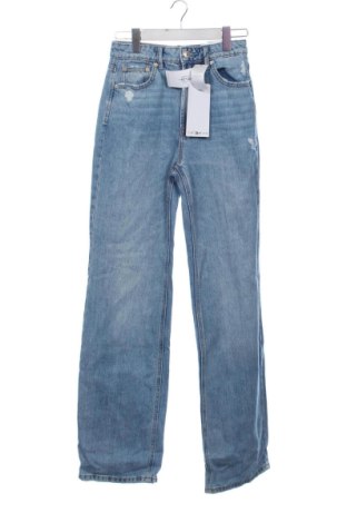 Дамски дънки Stradivarius, Размер XS, Цвят Син, Цена 14,84 €, #137816361