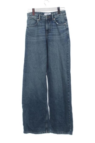Blugi de femei Pull&Bear, Mărime XS, Culoare Albastru, Preț 77,89 Lei, #137823705