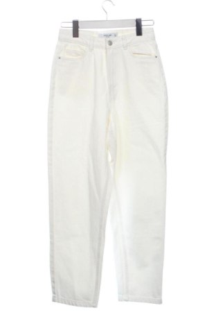 Дамски дънки Unbranded, Размер XS, Цвят Бял, Цена 14,88 €, #137825022