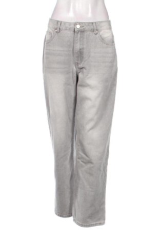 Blugi de femei Unbranded, Mărime M, Culoare Gri, Preț 78,74 Lei, #137825325