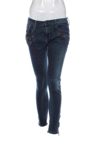 Blugi de femei Calvin Klein Jeans, Mărime L, Culoare Albastru, Preț 183,72 Lei, #137827426