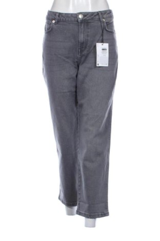 Blugi de femei Vero Moda, Mărime XL, Culoare Gri, Preț 89,23 Lei, #137827582