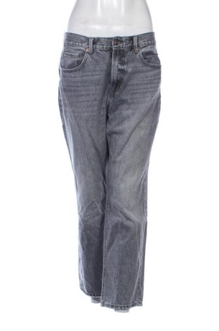 Blugi de femei Stradivarius, Mărime L, Culoare Gri, Preț 78,74 Lei, #137831491
