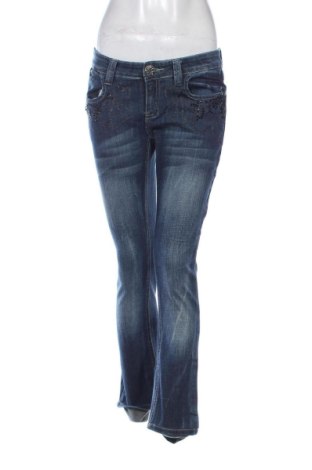 Blugi de femei Unbranded, Mărime L, Culoare Albastru, Preț 78,74 Lei, #137832176