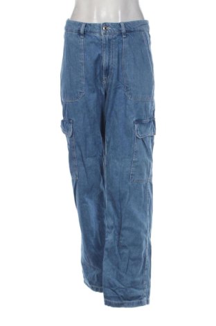 Blugi de femei Bershka, Mărime M, Culoare Albastru, Preț 78,00 Lei, #137840939