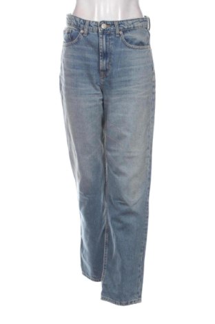 Blugi de femei Zara, Mărime M, Culoare Albastru, Preț 71,91 Lei, #137824182