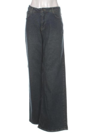 Blugi de femei Madmext, Mărime L, Culoare Albastru, Preț 78,74 Lei, #137831447