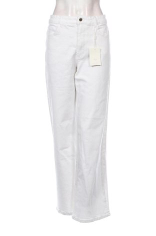 Blugi de femei Jdy, Mărime XL, Culoare Alb, Preț 125,98 Lei, #137848514