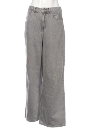 Dámske džínsy  H&M, Veľkosť L, Farba Sivá, Cena  15,00 €, #137849590