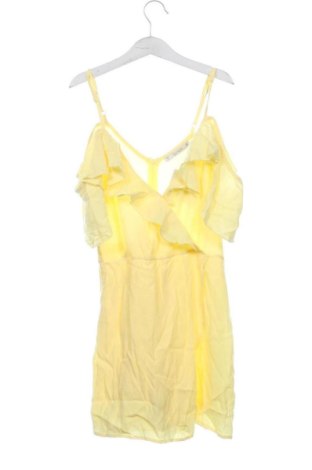 Damski krótki kombinezon Pull&Bear, Rozmiar XS, Kolor Żółty, Cena 84,46 zł, #137815612