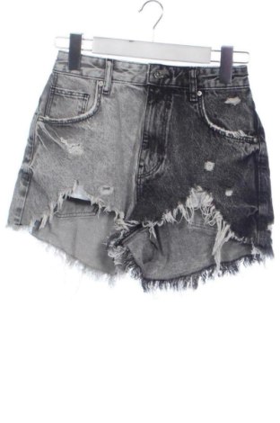 Damskie szorty Bershka, Rozmiar S, Kolor Kolorowy, Cena 41,13 zł, #137793155