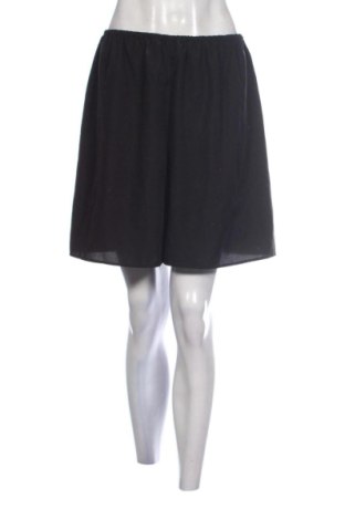 Pantaloni scurți de femei Uniqlo, Mărime M, Culoare Negru, Preț 91,31 Lei, #137812854