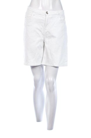 Női rövidnadrág Garcia Jeans, Méret XL, Szín Fehér, Ár 6 819 Ft, #137826729