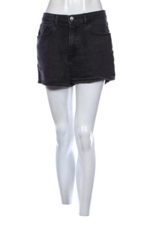 Női rövidnadrág Calvin Klein Jeans, Méret M, Szín Fekete, Ár 9 589 Ft, #137835995