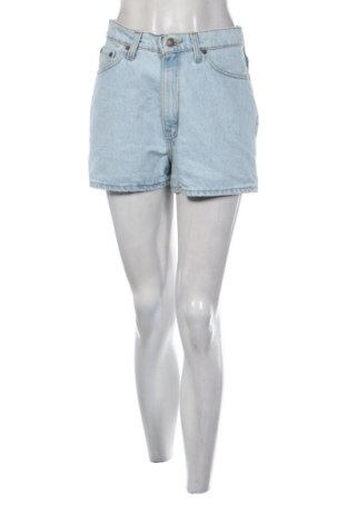 Дамски къс панталон Levi's, Размер M, Цвят Син, Цена 24,58 €, #137841758