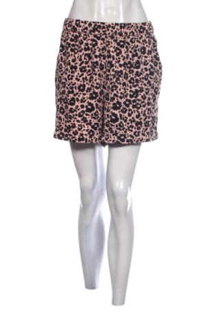 Pantaloni scurți de femei Pieces, Mărime XL, Culoare Multicolor, Preț 145,29 Lei, #137807575