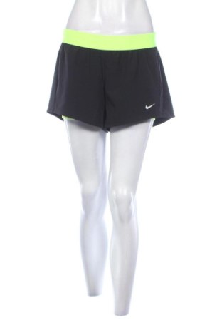 Női rövidnadrág Nike, Méret L, Szín Sokszínű, Ár 6 819 Ft, #137826326