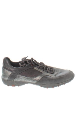 Obuwie damskie Geox, Rozmiar 36, Kolor Szary, Cena 355,62 zł, #137787600