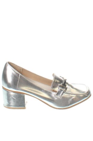 Дамски обувки New Look, Размер 37, Цвят Сребрист, Цена 26,00 €, #137795287