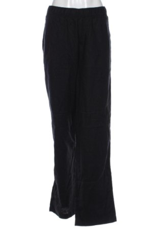 Pantaloni de femei Bershka, Mărime XL, Culoare Negru, Preț 93,43 Lei, #137803074