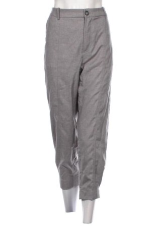 Pantaloni de femei Zara, Mărime L, Culoare Gri, Preț 72,48 Lei, #137814798