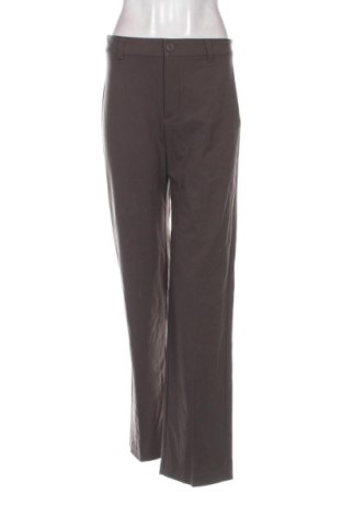 Pantaloni de femei Pull&Bear, Mărime L, Culoare Maro, Preț 125,98 Lei, #137817560
