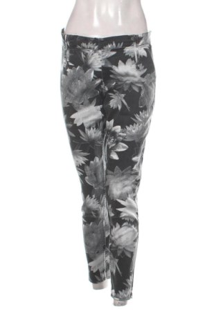 Дамски панталон FC Jeans, Размер L, Цвят Многоцветен, Цена 14,88 €, #137819730