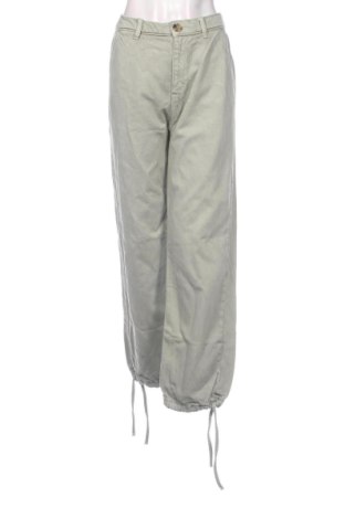 Дамски панталон Zara, Размер L, Цвят Зелен, Цена 14,00 €, #137820385