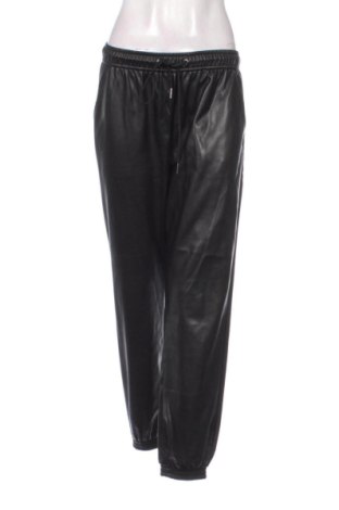 Pantaloni de femei Stradivarius, Mărime M, Culoare Negru, Preț 78,74 Lei, #137823658