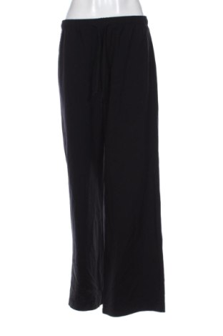 Pantaloni de femei Stradivarius, Mărime L, Culoare Negru, Preț 80,99 Lei, #137838226