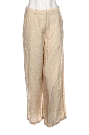 Pantaloni de femei Q/S by S.Oliver, Mărime M, Culoare Bej, Preț 295,73 Lei, #137842725
