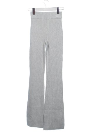 Pantaloni de femei Calvin Klein, Mărime XXS, Culoare Argintiu, Preț 665,47 Lei, #137823438