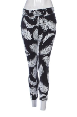Pantaloni de femei Urban Classics, Mărime S, Culoare Multicolor, Preț 89,23 Lei, #137828903