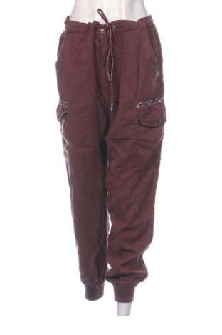 Pantaloni de femei Desigual, Mărime XL, Culoare Mov, Preț 167,97 Lei, #137838047