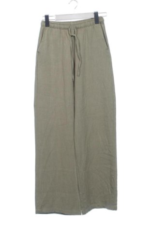 Дамски панталон Stradivarius, Размер XS, Цвят Зелен, Цена 14,84 €, #137844517