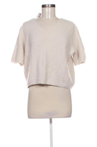 Γυναικείο πουλόβερ Unbranded, Μέγεθος M, Χρώμα Εκρού, Τιμή 15,00 €, #137833154