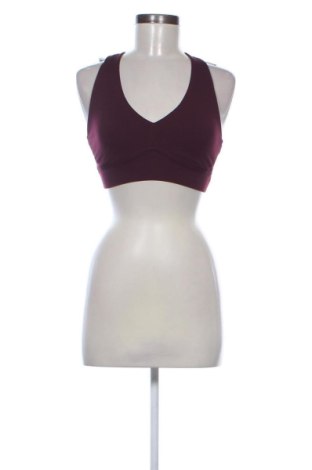 Top sport de damă. Unbranded, Mărime S, Culoare Mov, Preț 40,24 Lei, #137841292