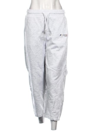 Дамско спортно долнище Zara, Размер M, Цвят Сив, Цена 14,00 €, #137829772