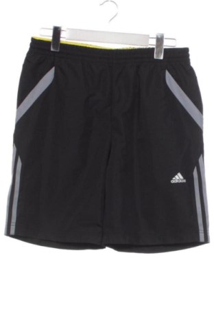 Детски къс панталон Adidas, Размер 15-18y/ 170-176 см, Цвят Черен, Цена 15,50 €, #137823883