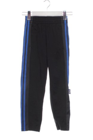 Pantaloni de trening, pentru copii Adidas Originals, Mărime 6-7y/ 122-128 cm, Culoare Negru, Preț 191,12 Lei, #137812577