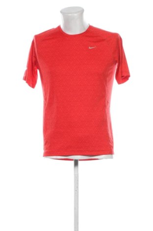 Tricou de bărbați Nike, Mărime M, Culoare Roșu, Preț 73,49 Lei, #137811633