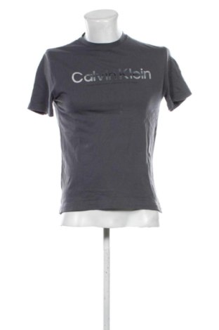 Tricou de bărbați Calvin Klein, Mărime S, Culoare Gri, Preț 91,00 Lei, #137841407