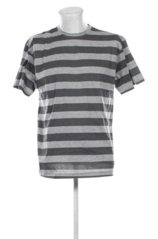 Tricou de bărbați Unbranded, Mărime S, Culoare Multicolor, Preț 52,49 Lei, #137847303
