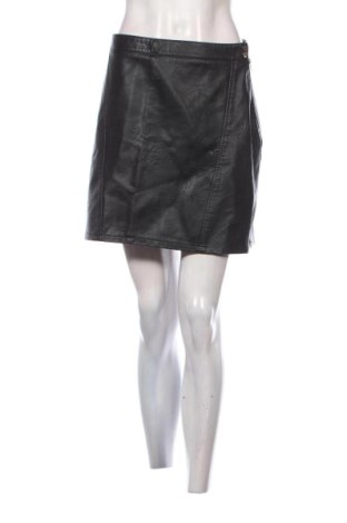 Пола Zara, Размер M, Цвят Черен, Цена 10,00 €, #137852481