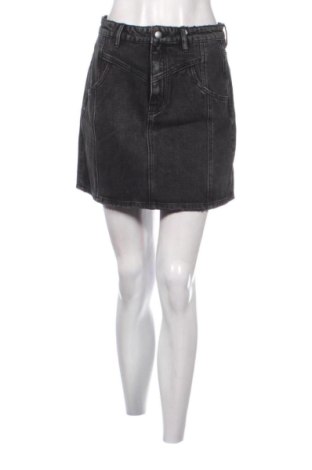 Пола Vero Moda, Размер S, Цвят Черен, Цена 32,00 €, #137843245
